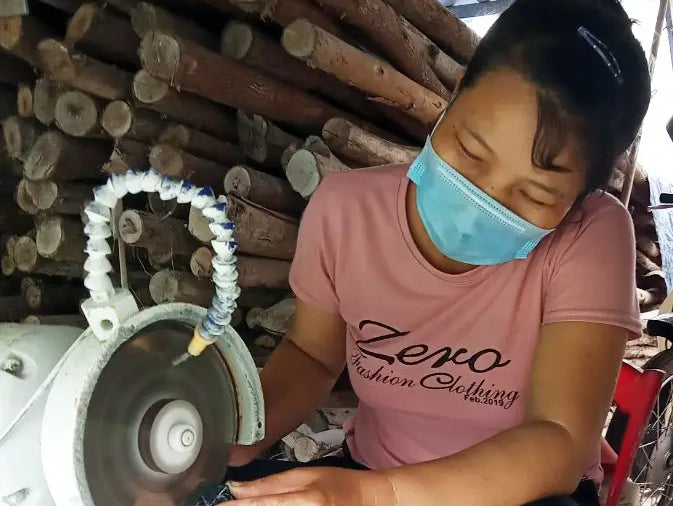 MEET XANH: AN ARTISAN IN VIETNAM