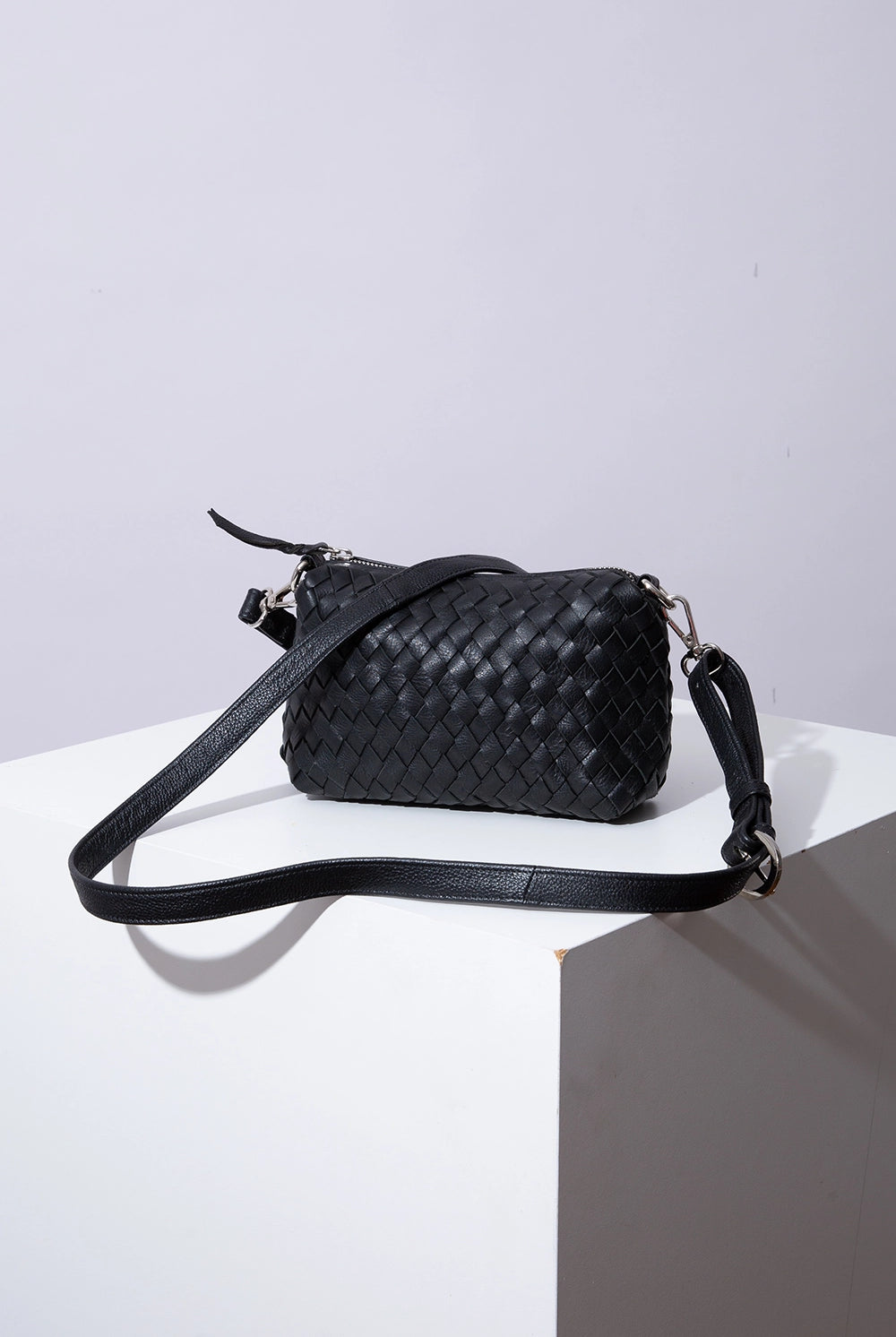 Essential Mini Woven Leather - HANDBAGS
