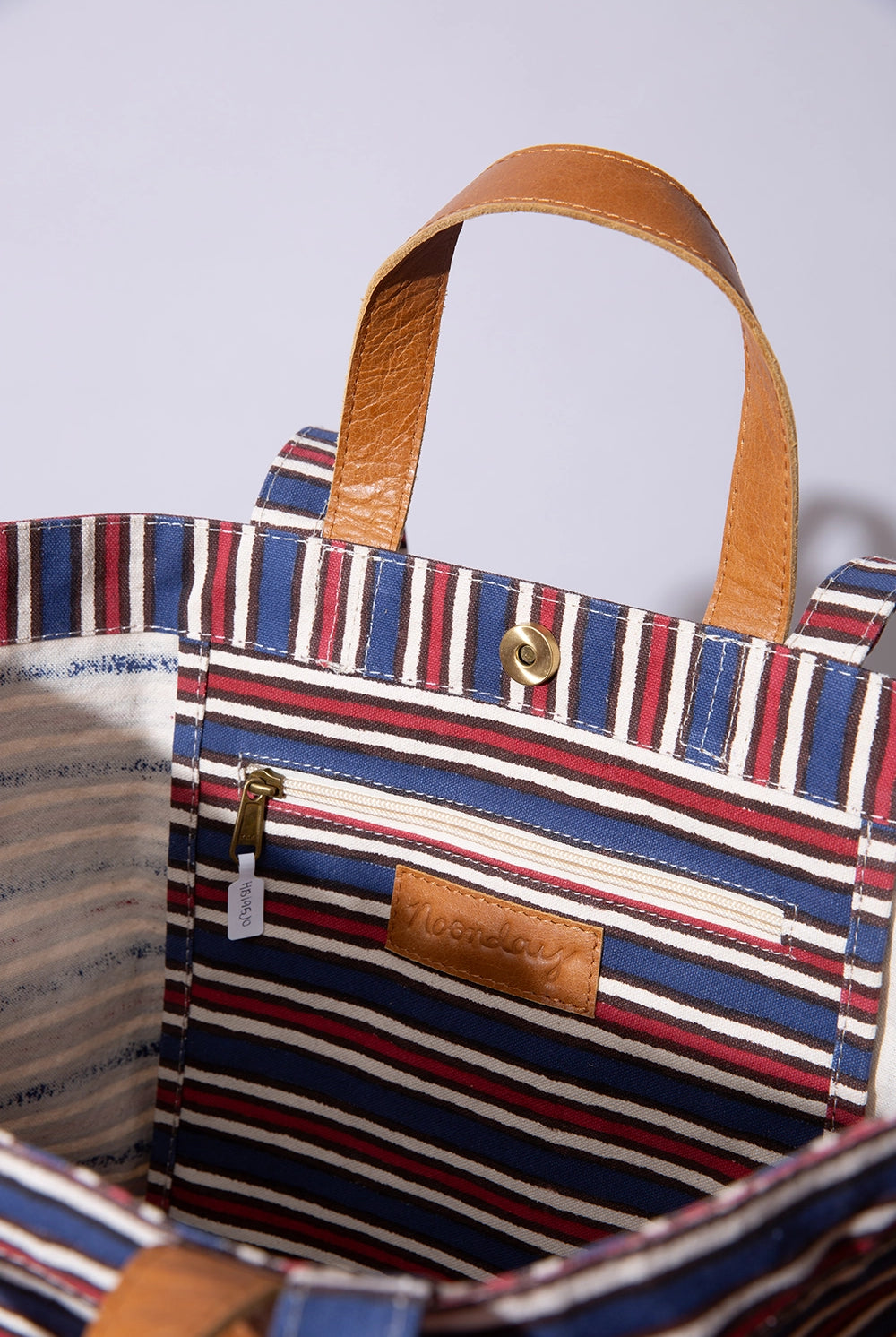 New England Tote - HANDBAGS