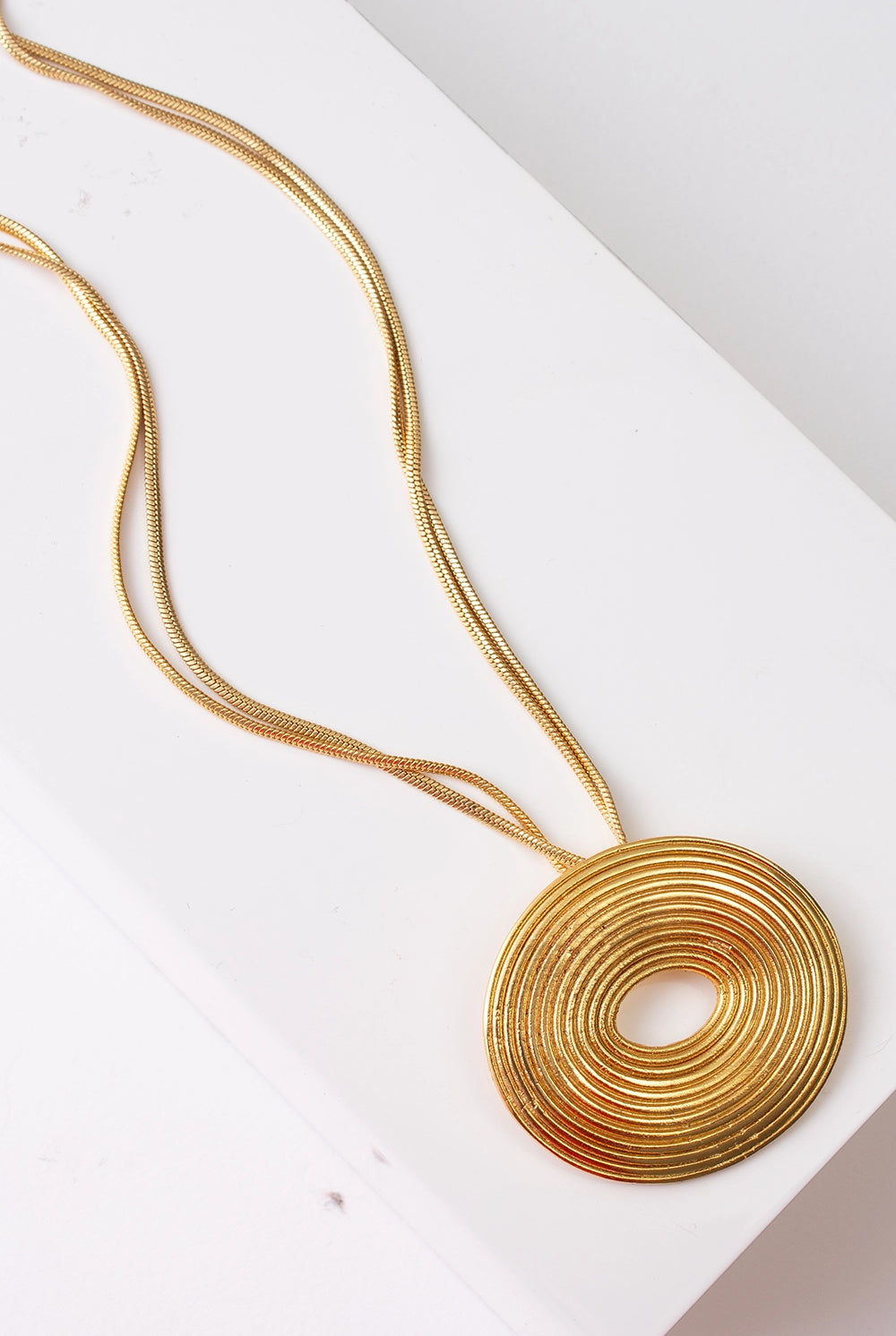 Niska Pendant Necklace - NECKLACES