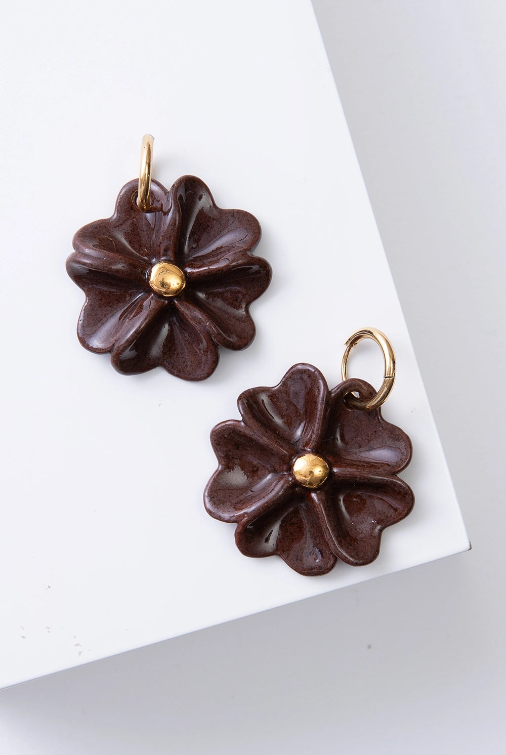 Porcelain Gold Touch Earrings - EARRING