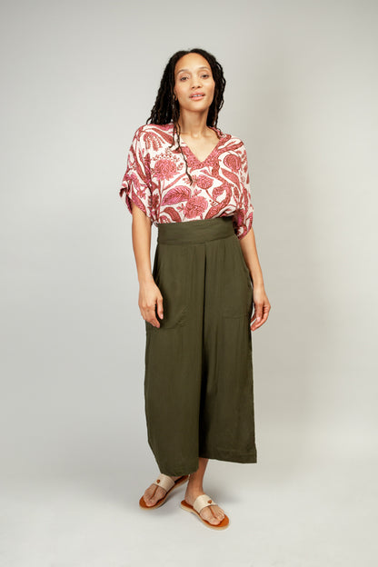 Easy Crop Trouser Olive