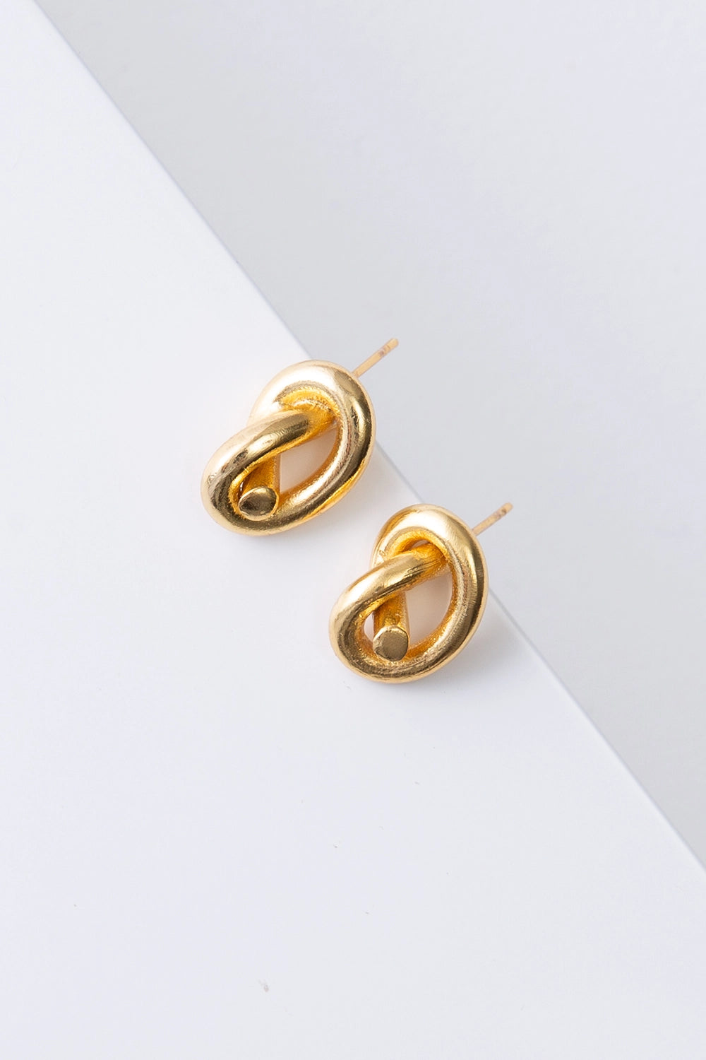 Gold Knot Studs - EARRING