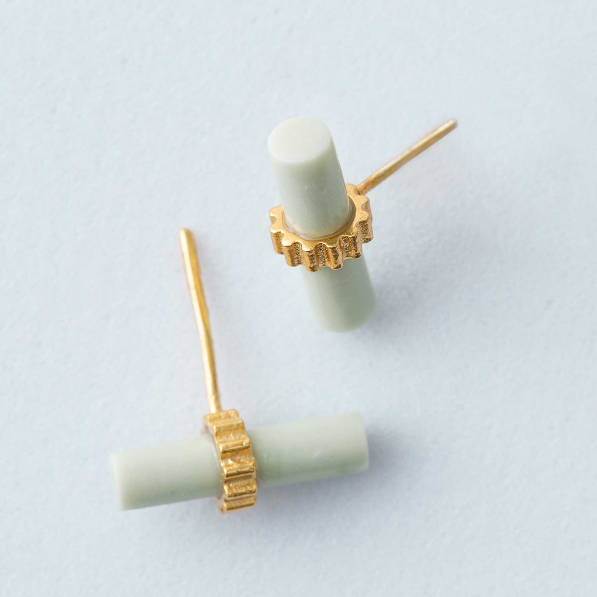 Mineral Studs